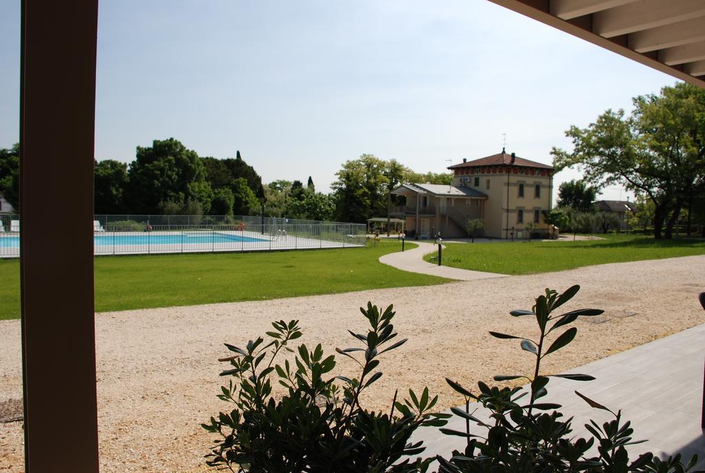 Villaggio Esmera Desenzano del Garda Exterior foto